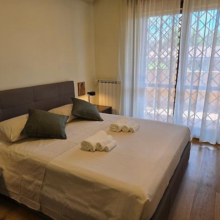 Giopi Home Vitinia Buitenkant foto