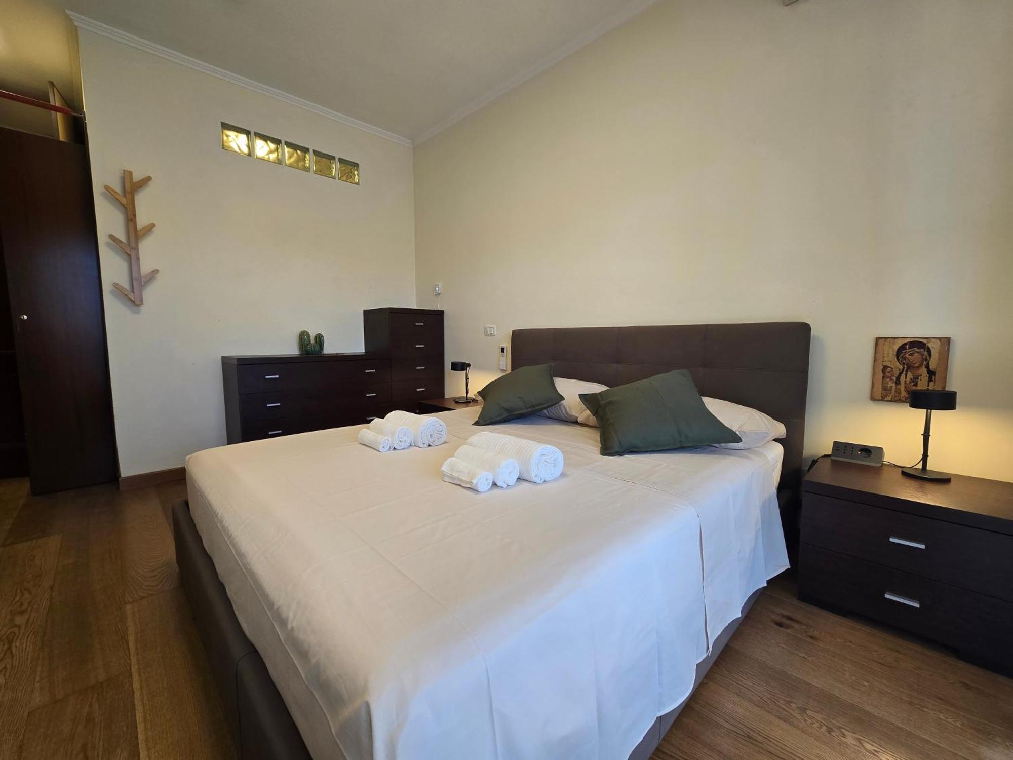 Giopi Home Vitinia Buitenkant foto